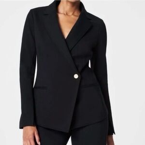 Spanx The Perfect Asymmetrical Ponte Blazer Jacket in Black. Classic Structured